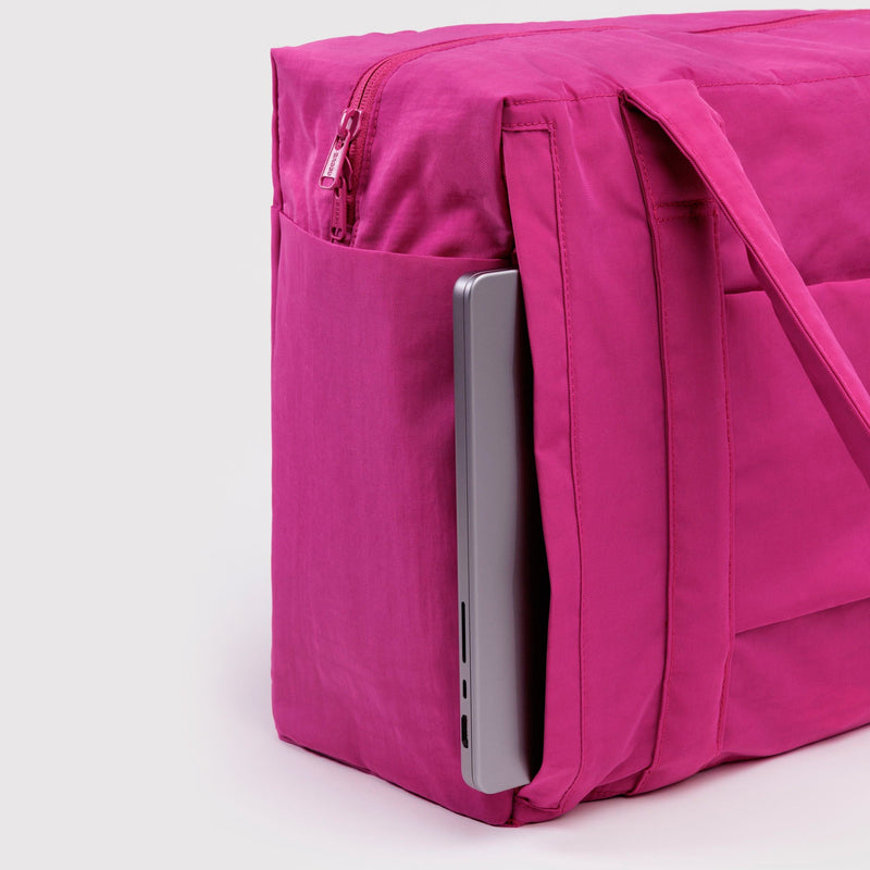 Bolso Nube Carry-On Baggu - Deep Fuchsia