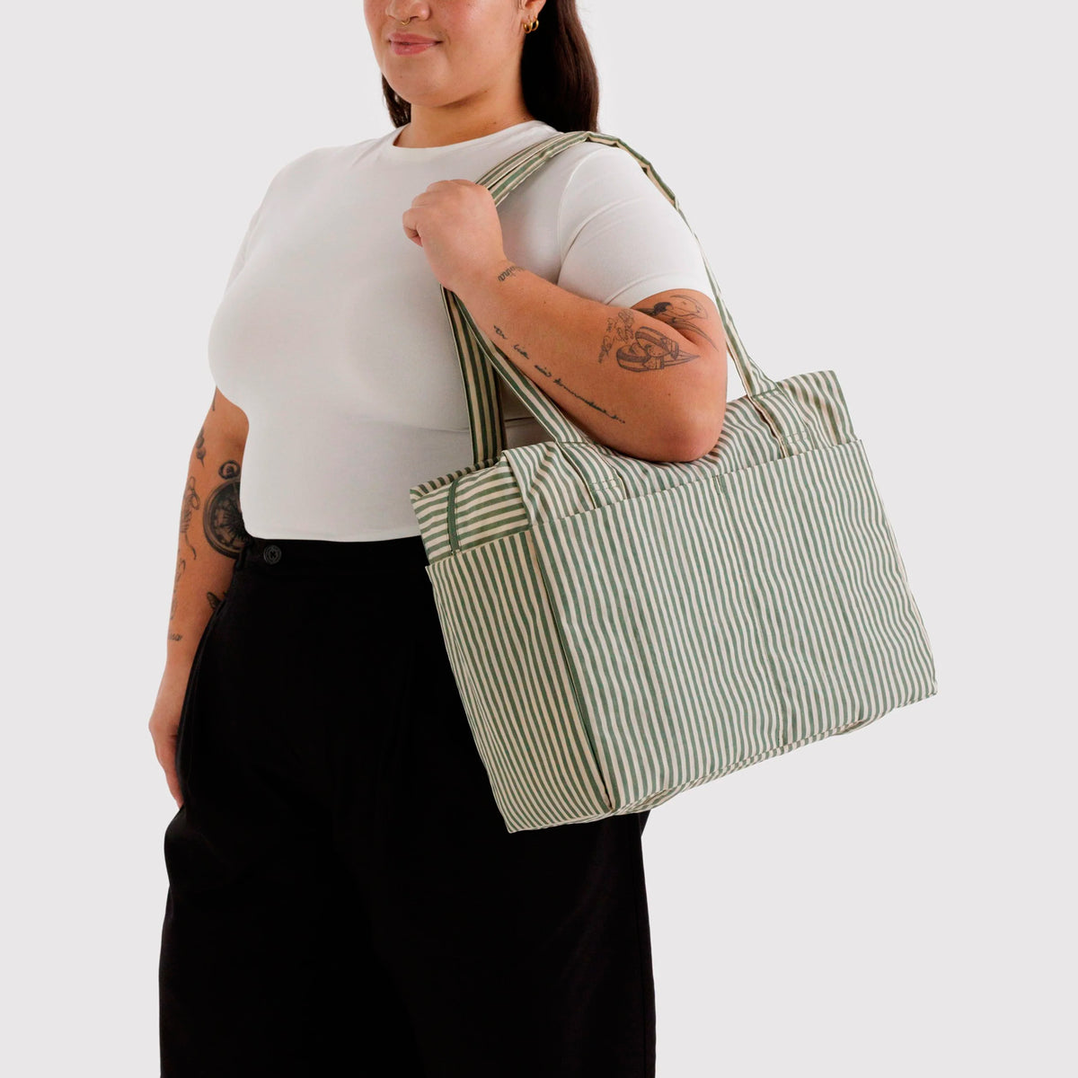 Bolso Nube Carry-On Baggu - Sage Stripe