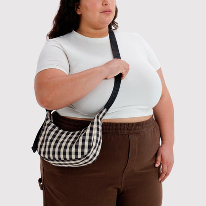 Bolso Mini media luna Baggu - Black and Cream Gingham