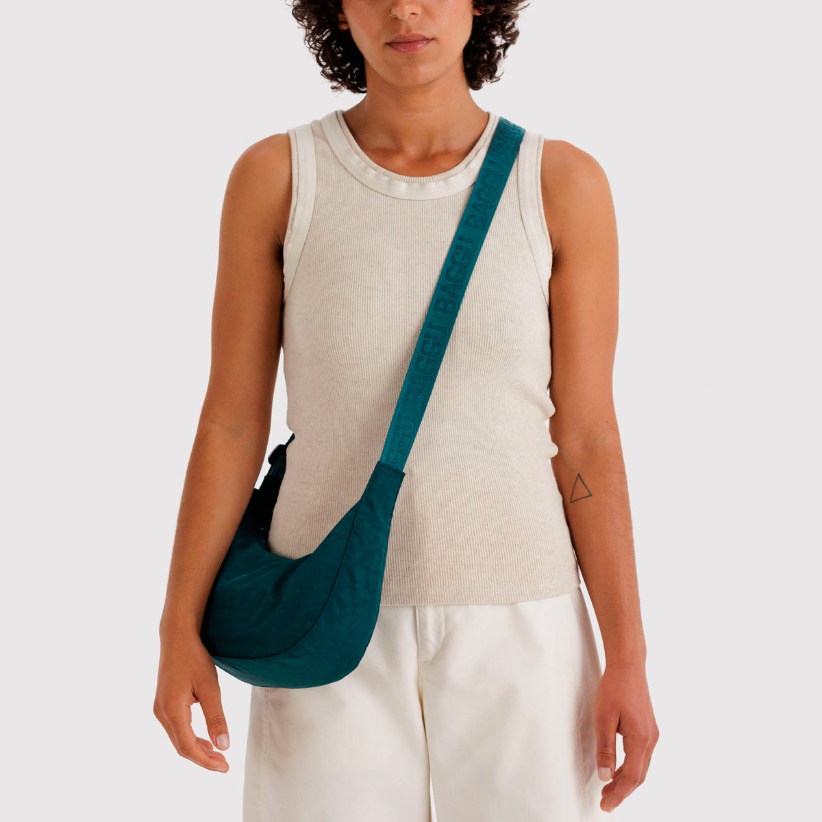 Bolso Mini media luna Baggu - Deep Sea