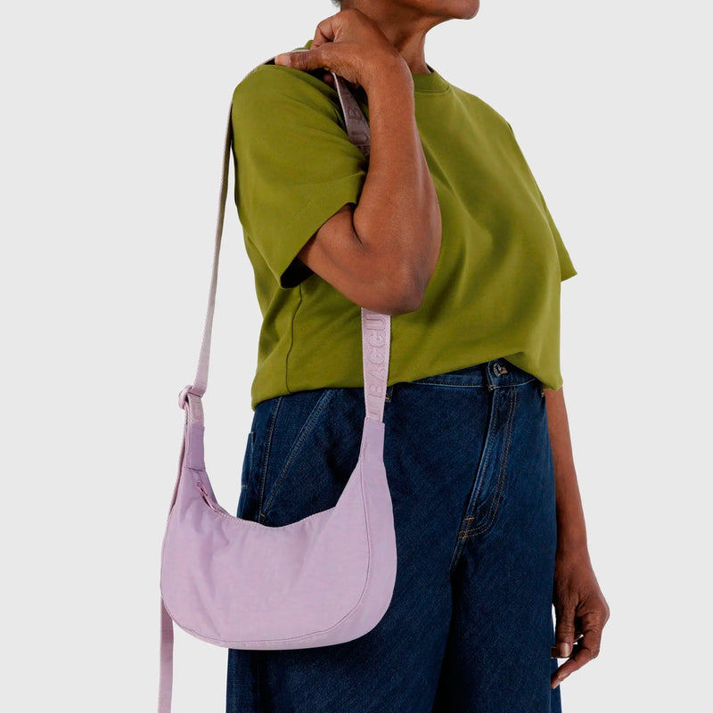 Bolso Mini media luna Baggu - Dusty Pink