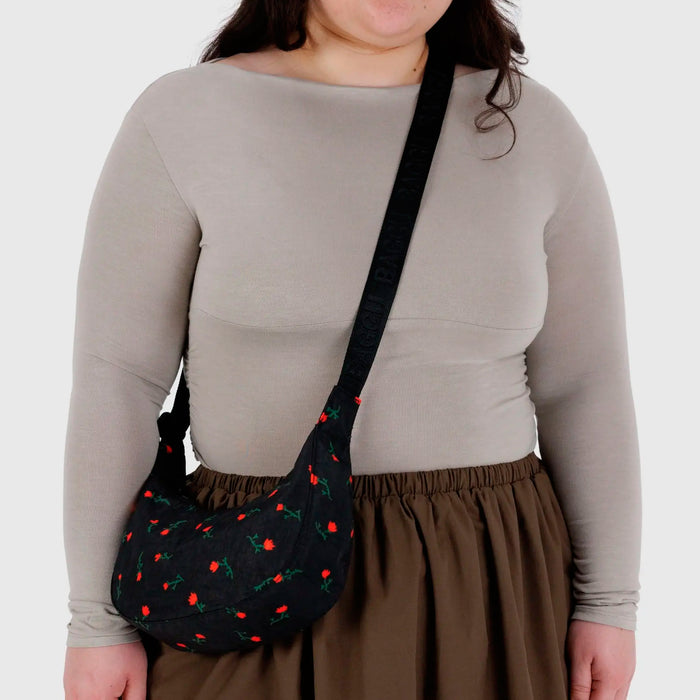 Bolso Mini media luna Baggu - Painted Wildflower