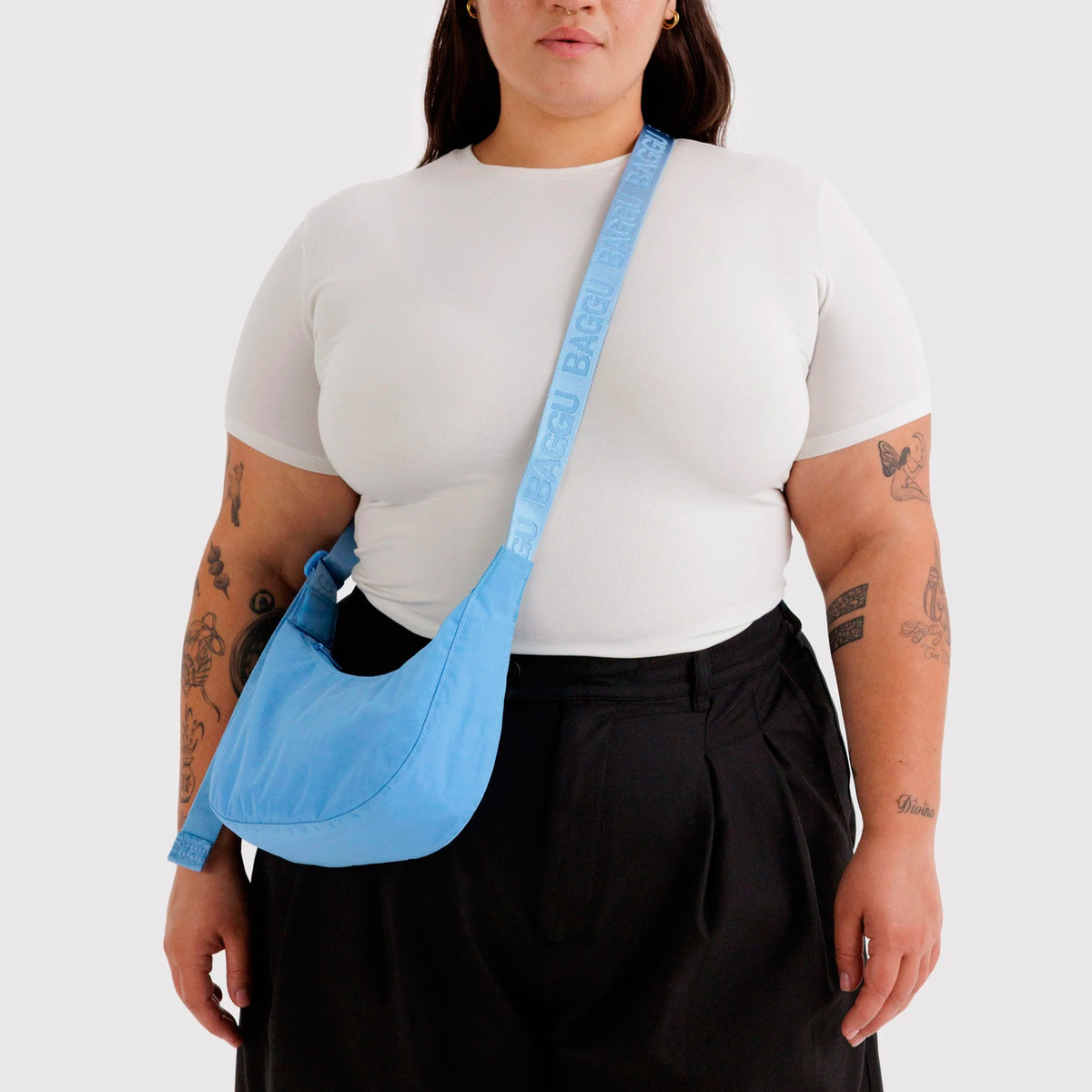 Bolso Mini media luna Baggu - Piscine