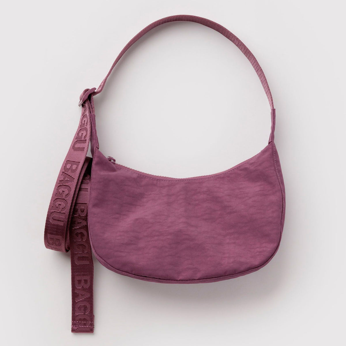 Bolso Mini media luna Baggu - Wild Plum