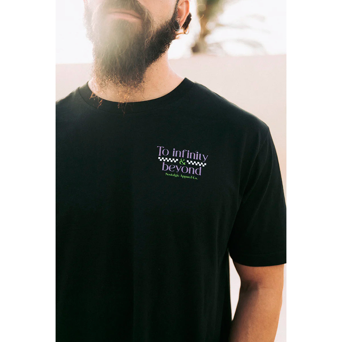 Camiseta Nostalgic Apparel - "To Infinity And Beyond" 🚀✨