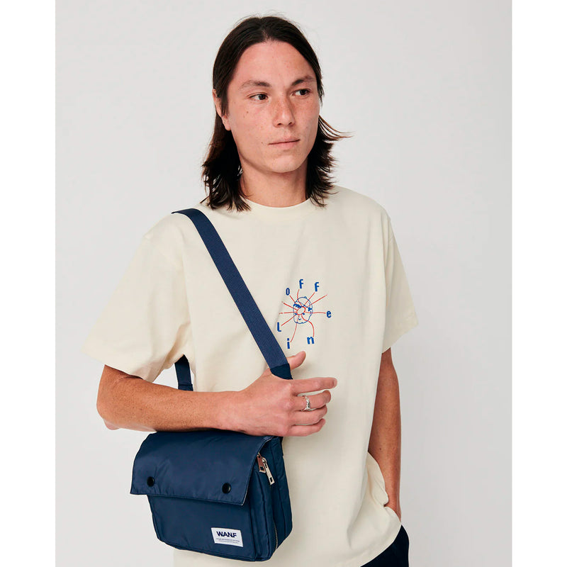 Bolso We Are Not Friends - Utility Crossbag