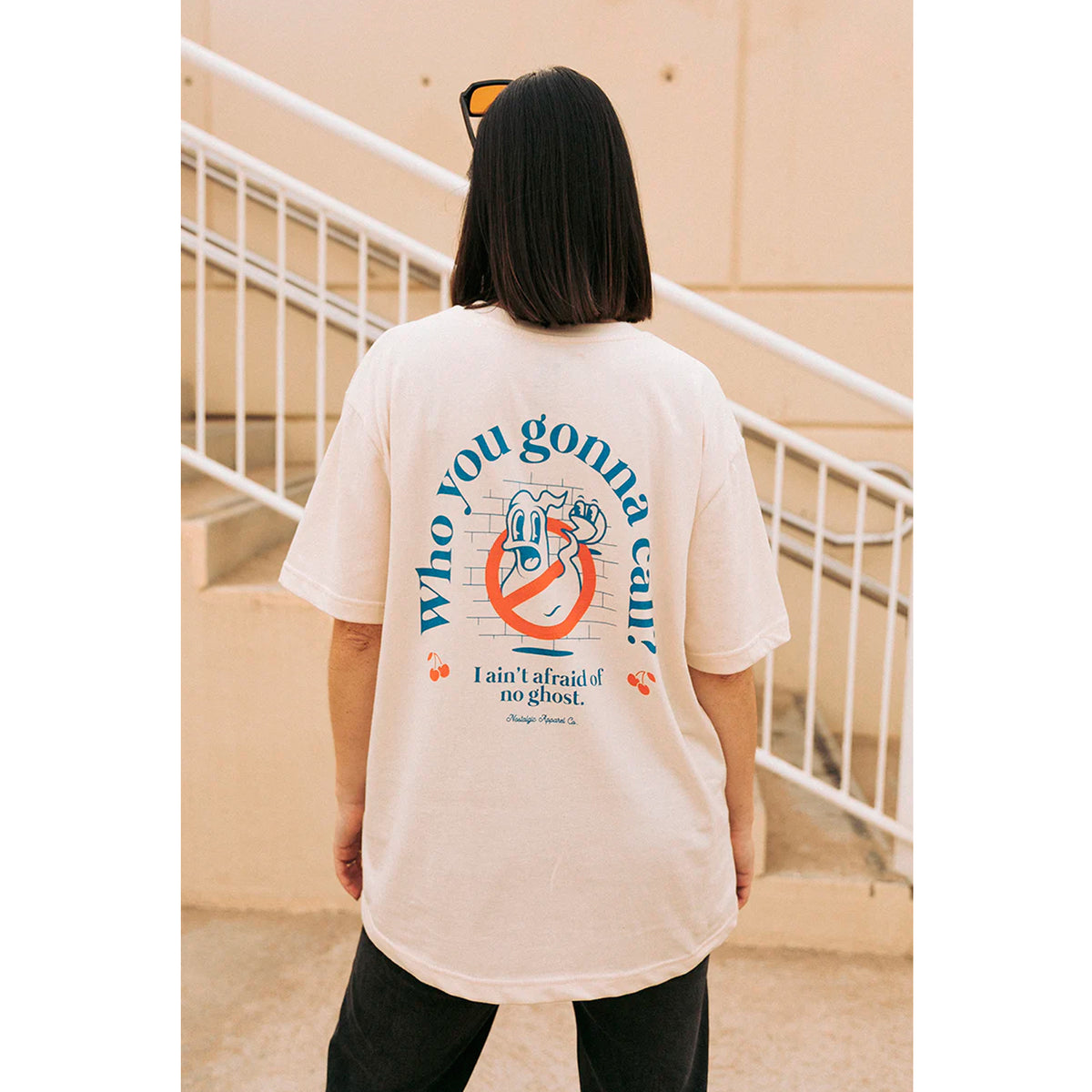 Camiseta Nostalgic Apparel - "Who You Gonna Call?" 👻