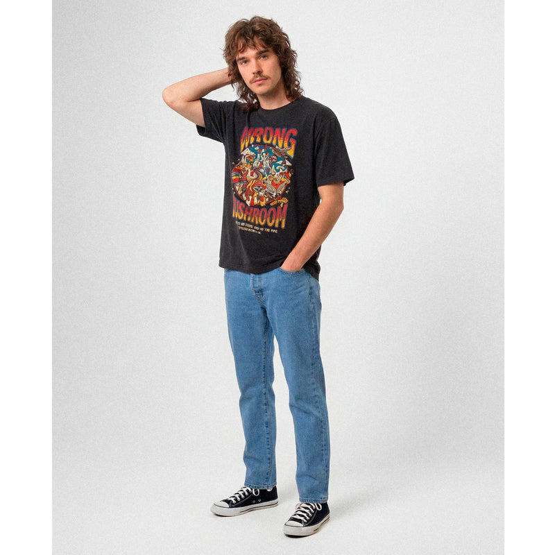 Camiseta Nostalgic Apparel - "Wrong Mushroom" 🍄🐢