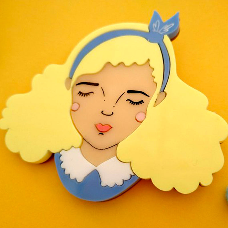 Broche - Alicia en el País de las Maravillas