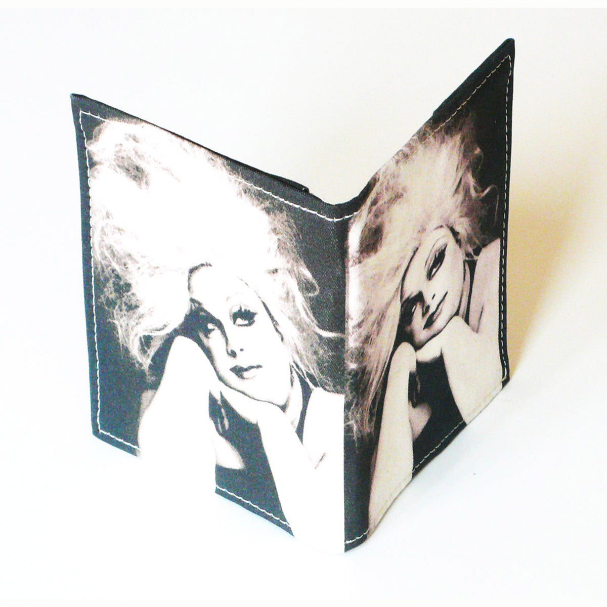 Cartera - Divine