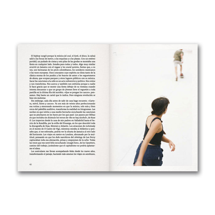 Revista - Esto es un cuerpo #04 Orejas