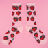 Calcetines de malla transparentes con dibujos de fresas. Originales calcetines de algodón, poliester y spandex.