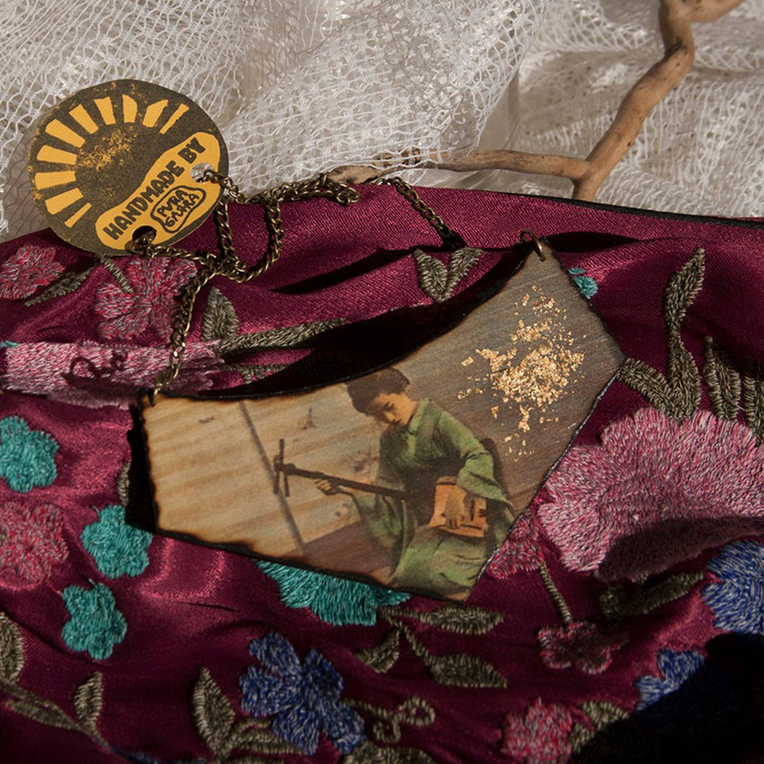 Collar de madera Pura Garra - Shamisen