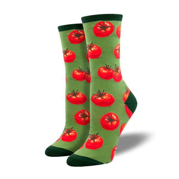Calcetines de algodón verdes con dibujos de tomates. Calcetines de fondo verde con punta, talón y remate en verde oscuro y dibujos de tomates rojos
